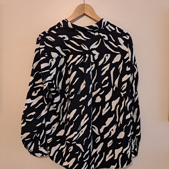 Ricki's Black and White Patterned Blouse - Picture 2 of 4